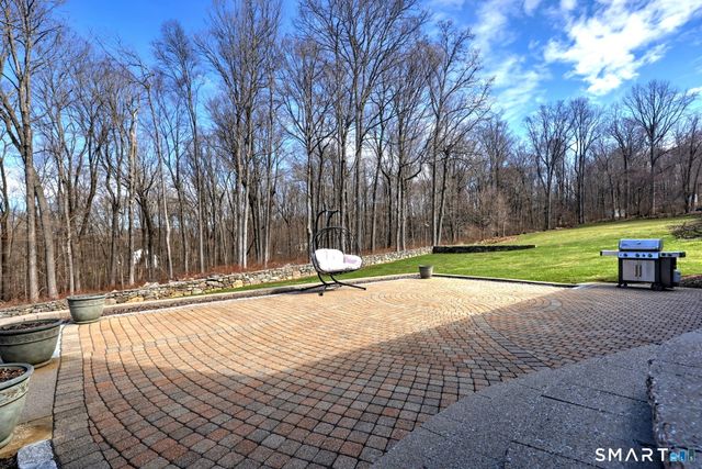 48 Nancy Drive, Monroe, CT 06468