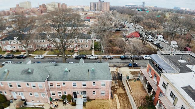 6434 Grand Central Parkway 3D, Forest Hills, NY 11375