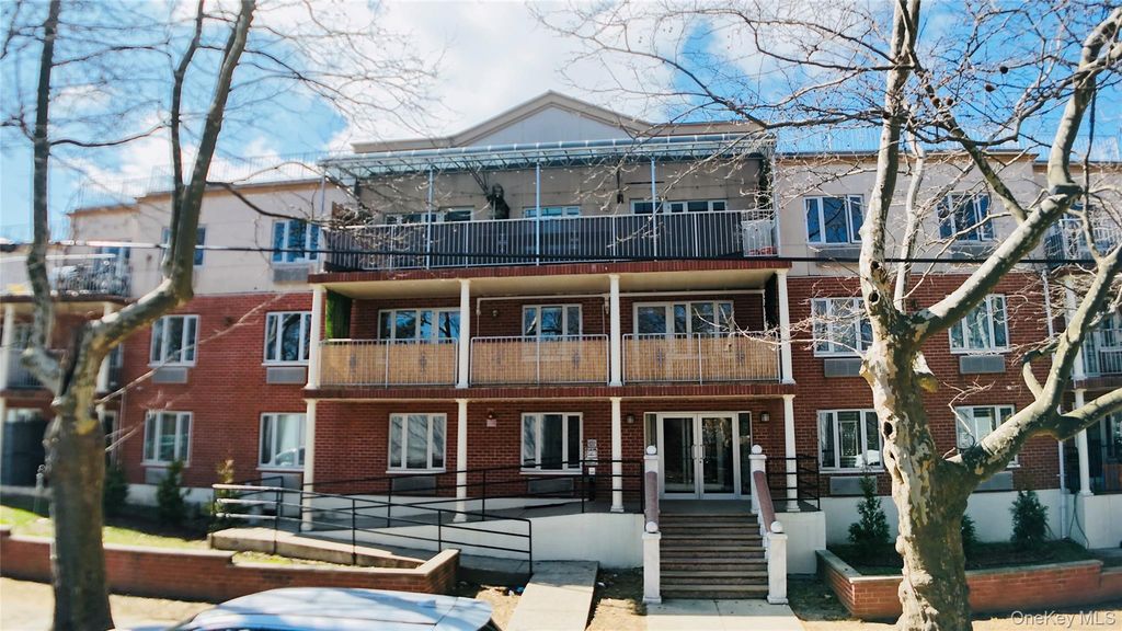 6434 Grand Central Parkway 3D, Forest Hills, NY 11375