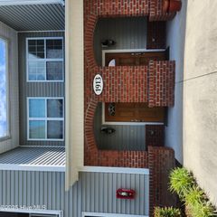 1913 Covengton Way 203, Greenville, NC 27858