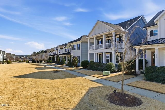 305 Brookboro Drive, Wake Forest, NC 27587