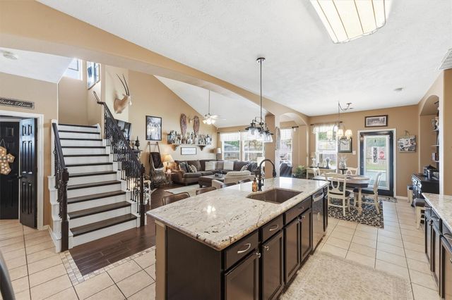 1719 Cloister Drive, Crosby, TX 77532
