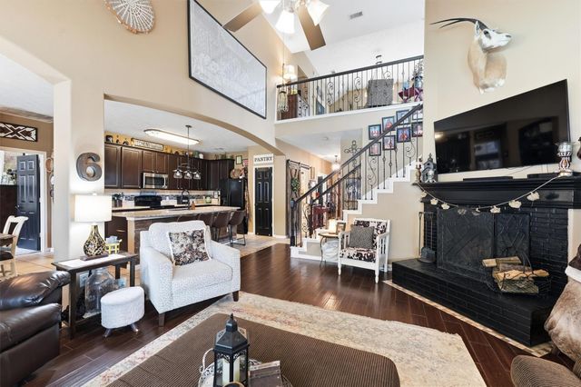 1719 Cloister Drive, Crosby, TX 77532