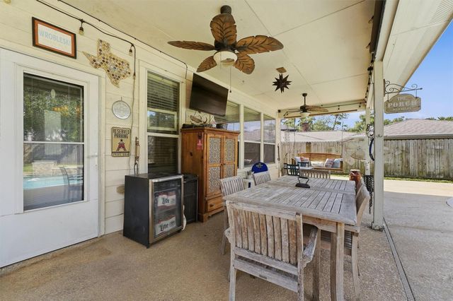 1719 Cloister Drive, Crosby, TX 77532