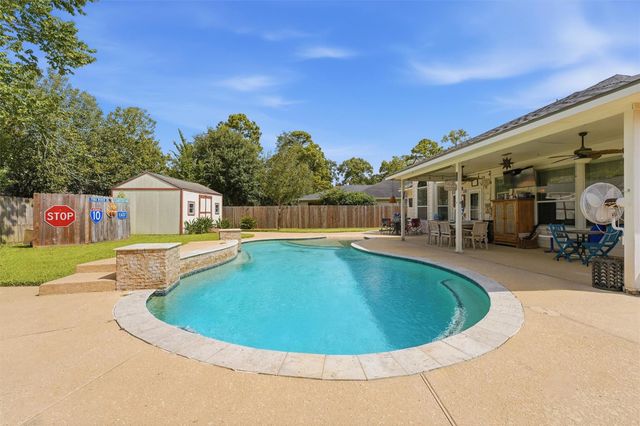 1719 Cloister Drive, Crosby, TX 77532