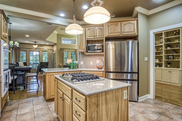 132 Parkridge Street, Hot Springs, AR 71901