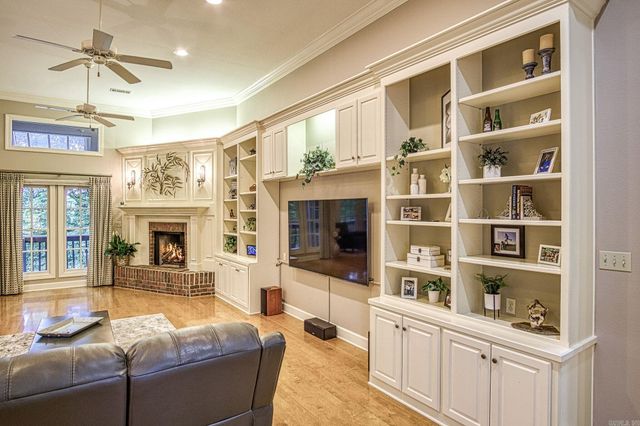 132 Parkridge Street, Hot Springs, AR 71901