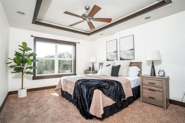 2322 E 47th Street, Des Moines, IA 50317