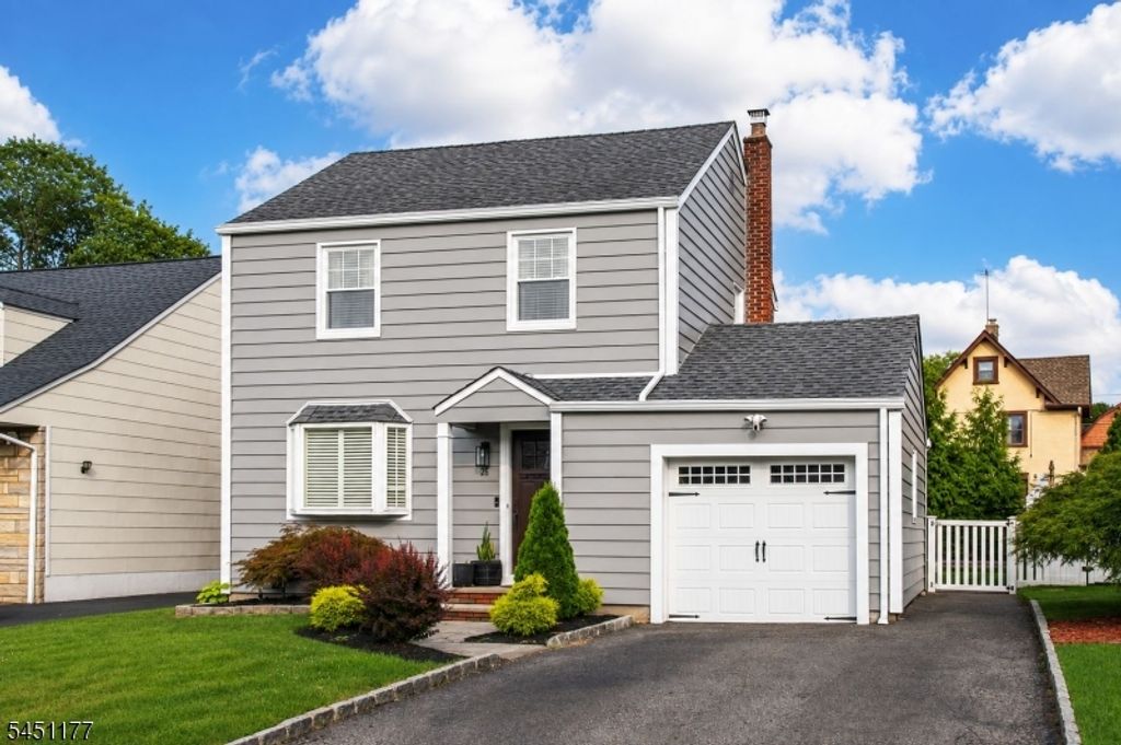 26 Funston Pl, Nutley Twp., NJ 07110