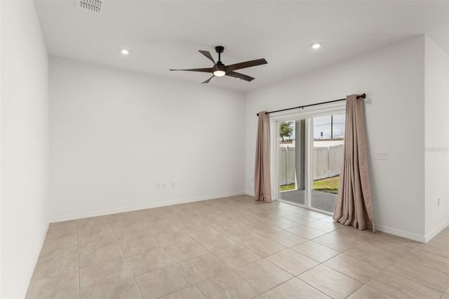 1084 PATRIOT LOOP, Haines City, FL 33844