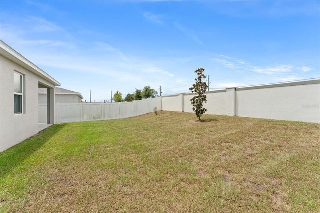 1084 PATRIOT LOOP, Haines City, FL 33844