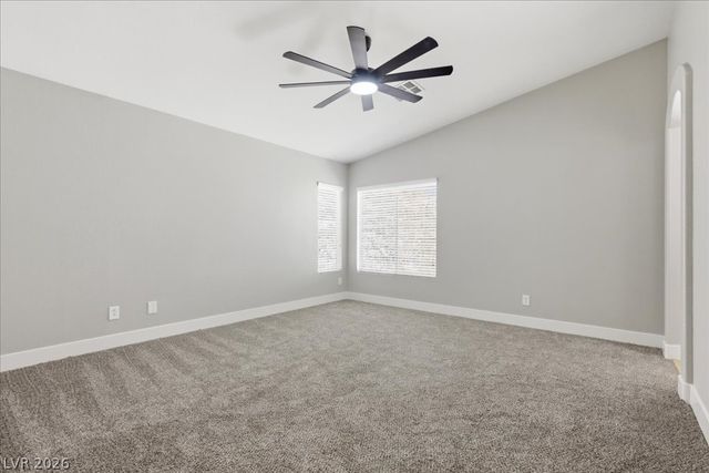 2592 Lazy Saddle Drive, Henderson, NV 89002