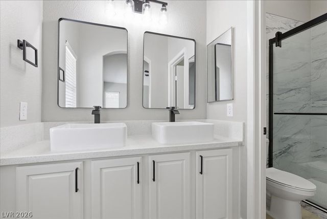 2592 Lazy Saddle Drive, Henderson, NV 89002