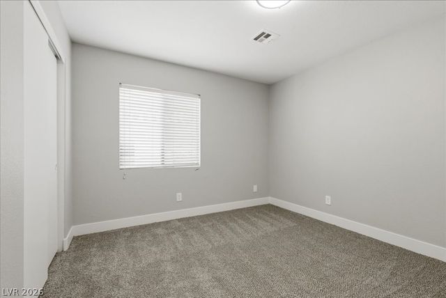 2592 Lazy Saddle Drive, Henderson, NV 89002