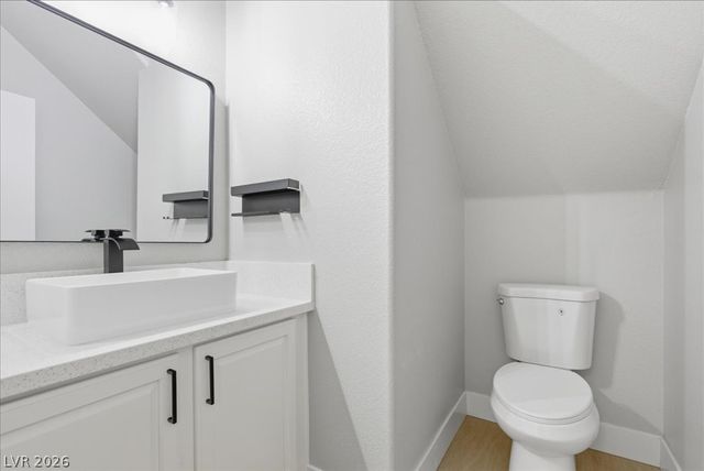 2592 Lazy Saddle Drive, Henderson, NV 89002