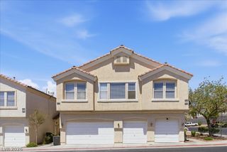 2592 Lazy Saddle Drive, Henderson, NV 89002
