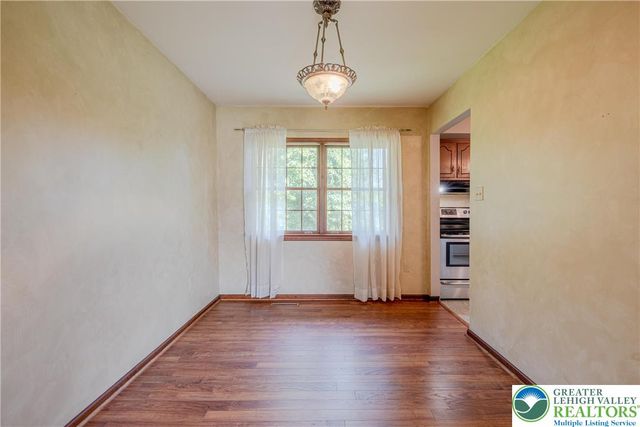 4834 Maple Street, Lower Mt Bethel Twp, PA 18013