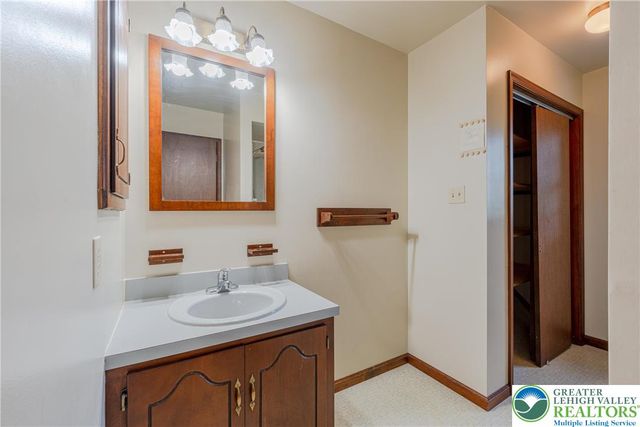 4834 Maple Street, Lower Mt Bethel Twp, PA 18013