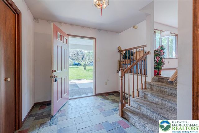 4834 Maple Street, Lower Mt Bethel Twp, PA 18013