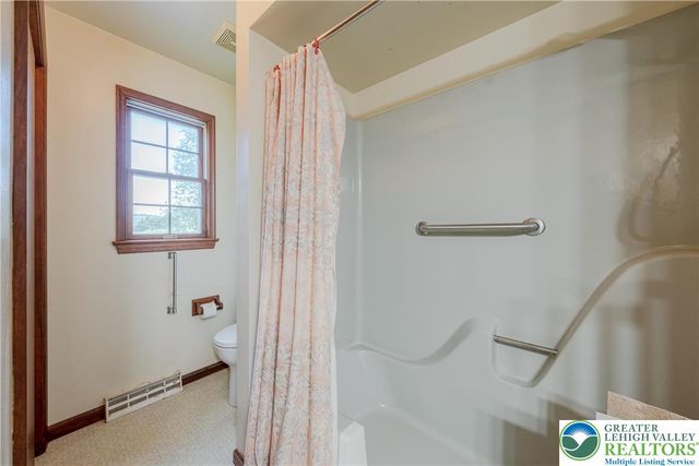 4834 Maple Street, Lower Mt Bethel Twp, PA 18013