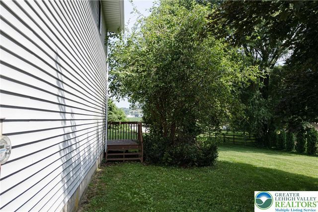 4834 Maple Street, Lower Mt Bethel Twp, PA 18013