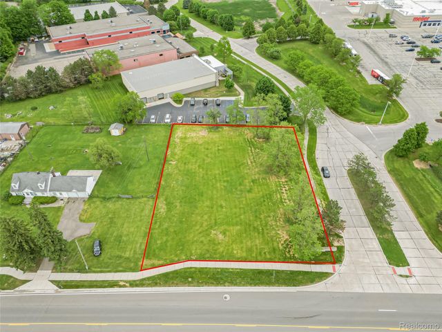50272 Grand River Avenue, Wixom, MI 48393