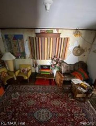 3901-3903 Bewick Street, Detroit, MI 48214