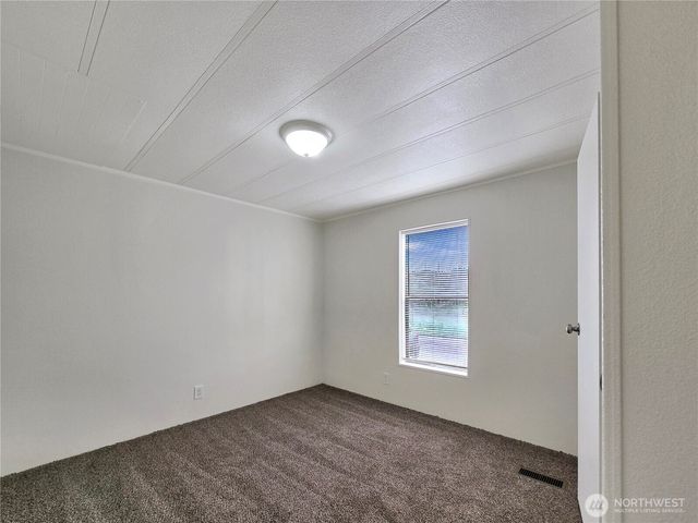 100 Heidger Lane, Centralia, WA 98531