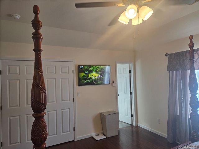 13 Avenue B, Middletown, NY 10940