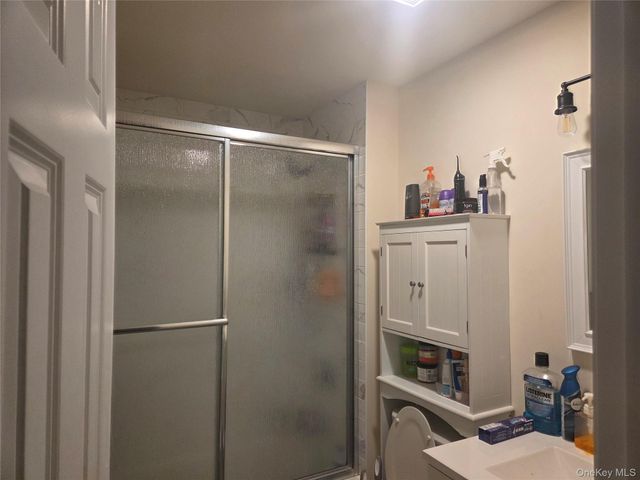 13 Avenue B, Middletown, NY 10940