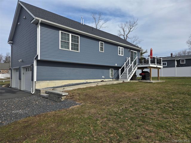 13 Avenue B, Middletown, NY 10940