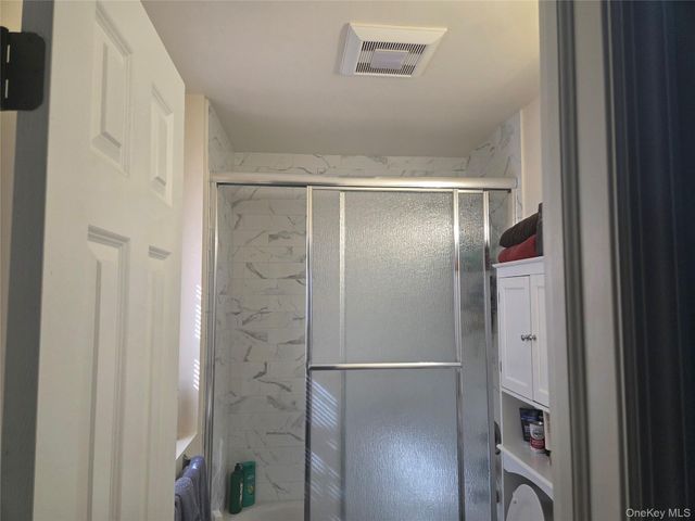 13 Avenue B, Middletown, NY 10940
