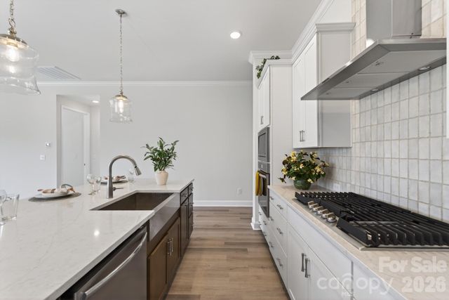 1127 Meander Lane, Waxhaw, NC 28173
