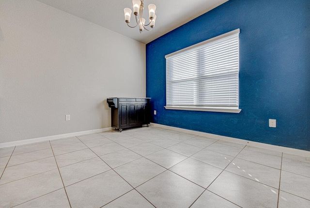 6705 Loretta White LN, Austin, TX 78744