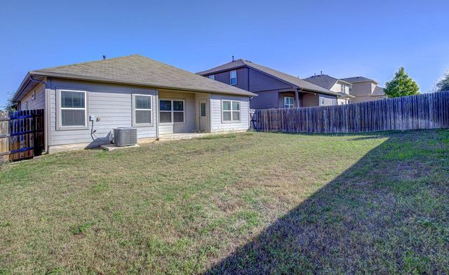 6705 Loretta White LN, Austin, TX 78744