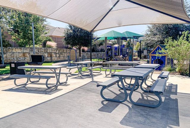 6705 Loretta White LN, Austin, TX 78744