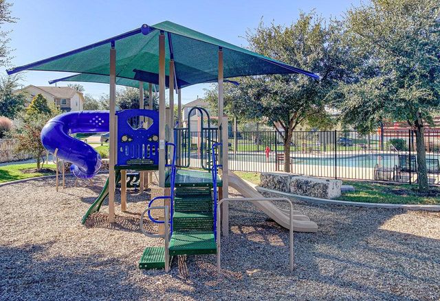 6705 Loretta White LN, Austin, TX 78744