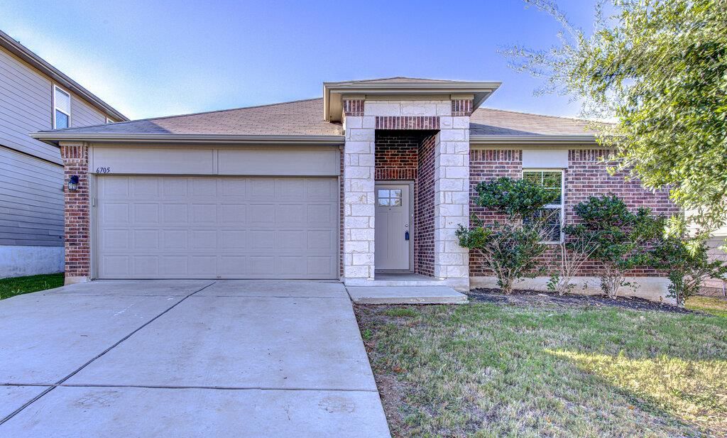 6705 Loretta White LN, Austin, TX 78744