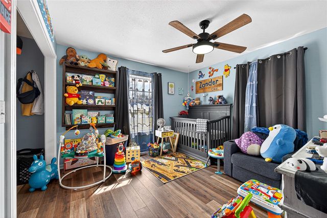 304 Akron Street, Gravette, AR 72736