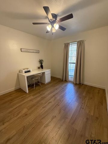 18489 Paradise ln, Flint, TX 75762