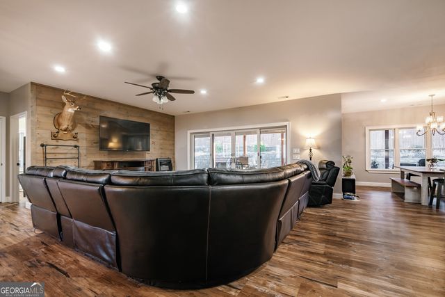 52 Ivy Ridge Court, Blue Ridge, GA 30513