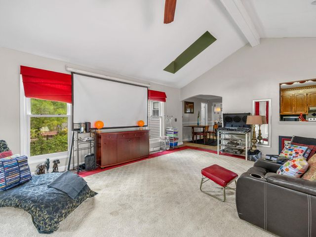 6 Hudders Creek Way, Simpsonville, SC 29680