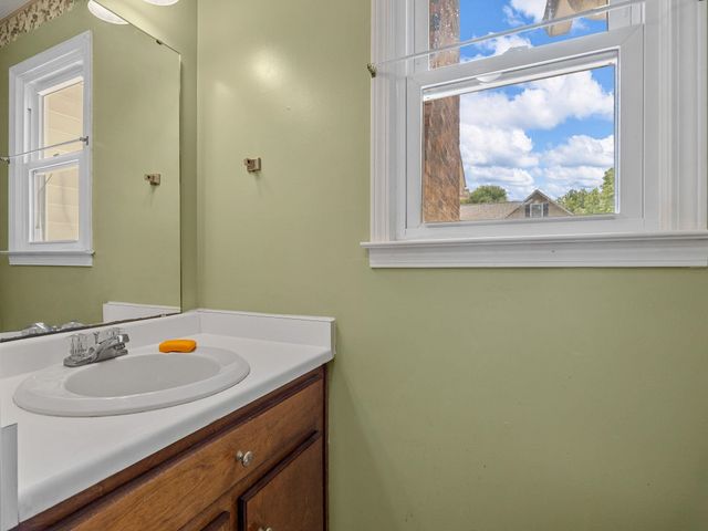 6 Hudders Creek Way, Simpsonville, SC 29680