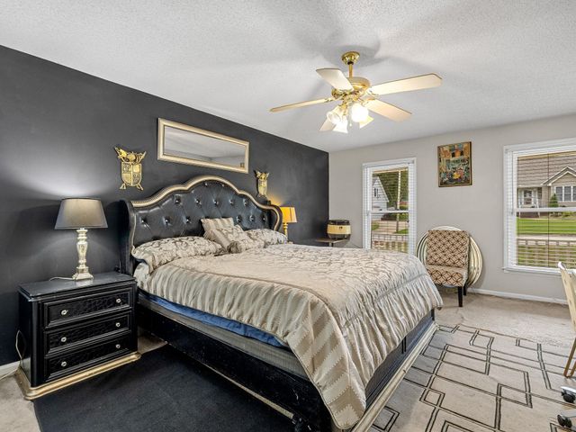 6 Hudders Creek Way, Simpsonville, SC 29680