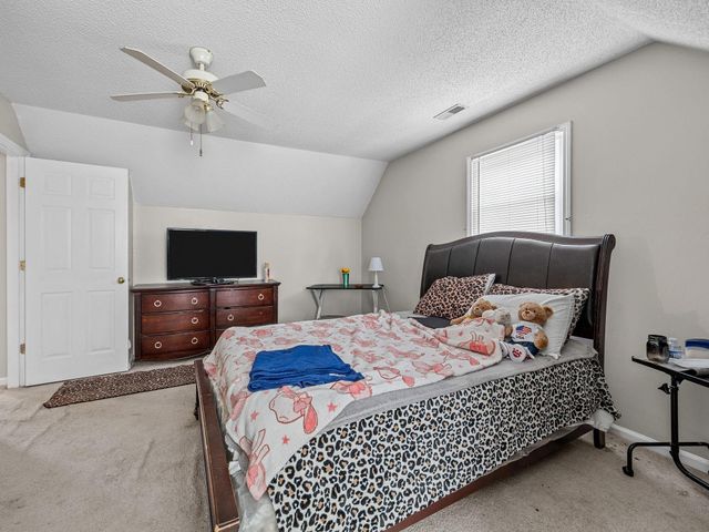 6 Hudders Creek Way, Simpsonville, SC 29680