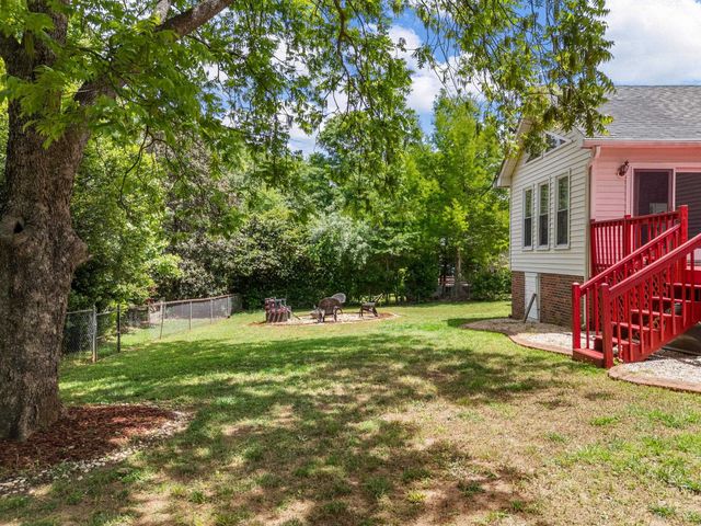 6 Hudders Creek Way, Simpsonville, SC 29680
