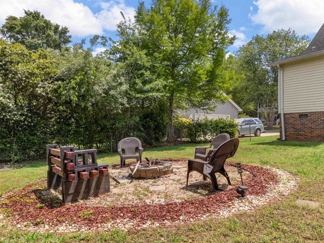 6 Hudders Creek Way, Simpsonville, SC 29680