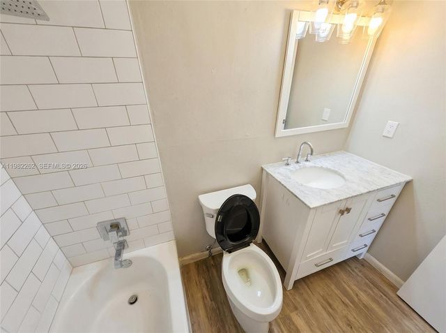 210 172nd St 234, Sunny Isles Beach, FL 33160