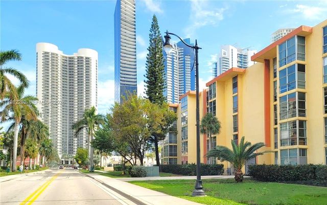 210 172nd St 234, Sunny Isles Beach, FL 33160