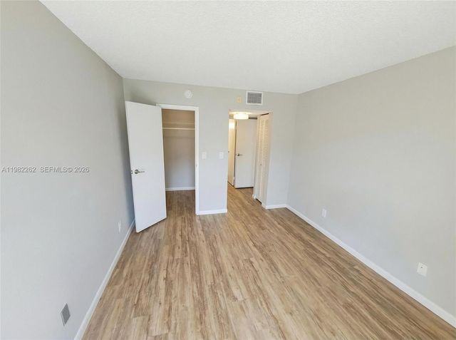 210 172nd St 234, Sunny Isles Beach, FL 33160